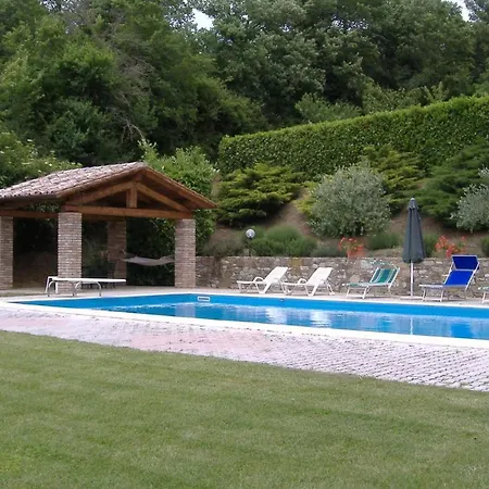Sleeps 10 Pool Wifi * Corgna